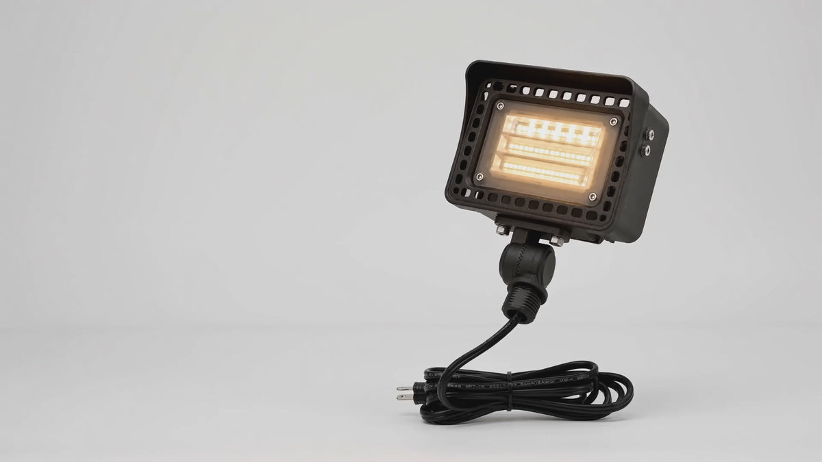 Outdoor LED Flood Light | Adjustable 2W–20W Low Voltage Landscape Flood Light | 12V Integrated LED | 3000K–4000K | IP65 Waterproof